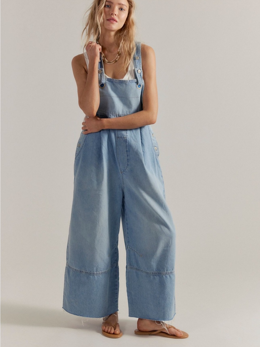 NWT Free people we the free Rambler Overalls light Blue Denim Ghost Ranch S